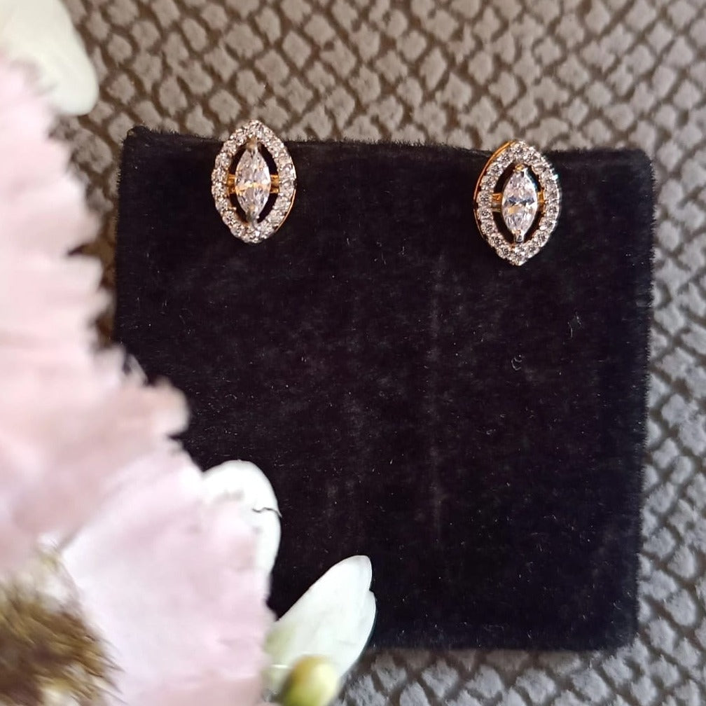 925 Silver Oval Studs