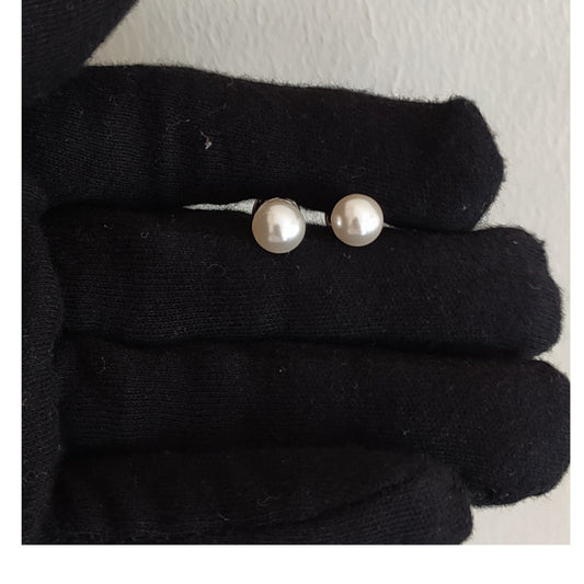 925 Silver Pearl Studs