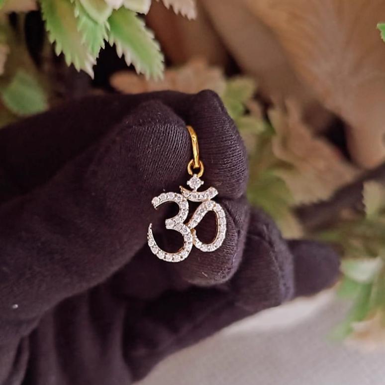 925 Silver Om Pendant