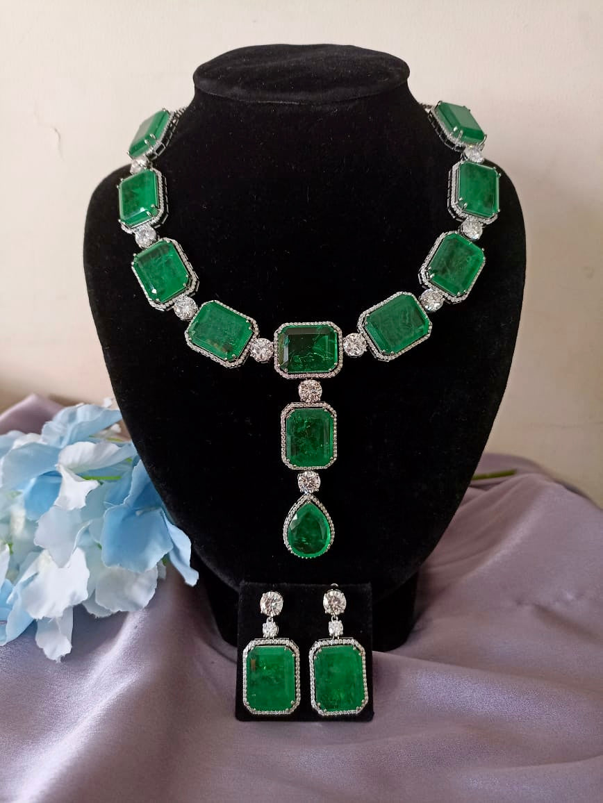 925 Silver Faux Emerald Necklace Set